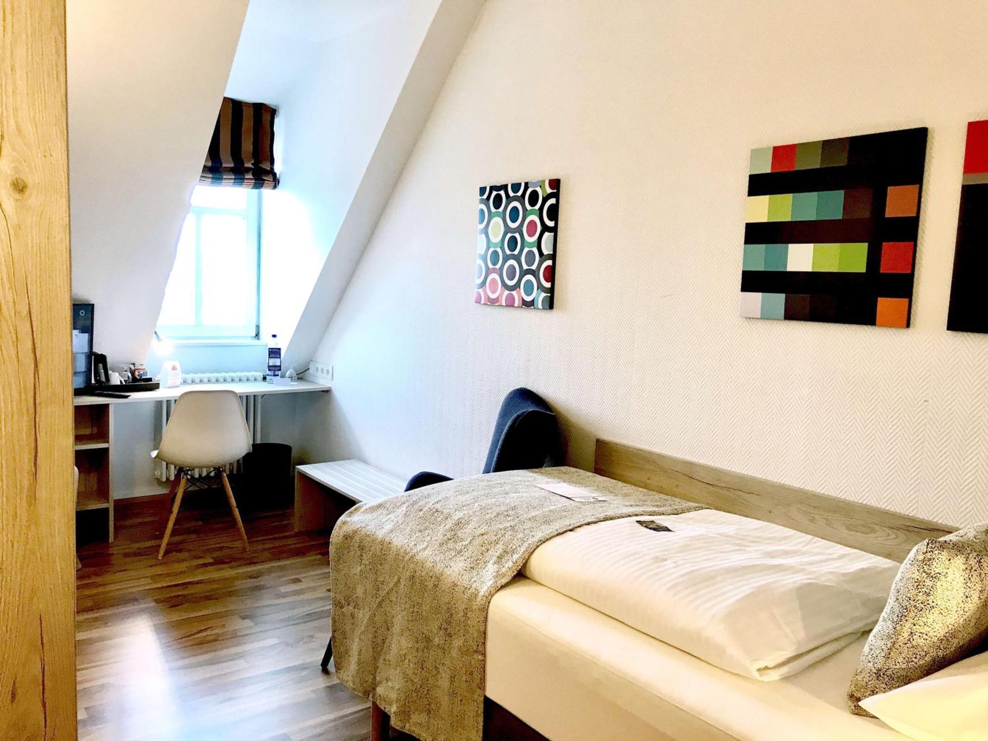 Western Kurfuerst Wilhelm I. Hotel